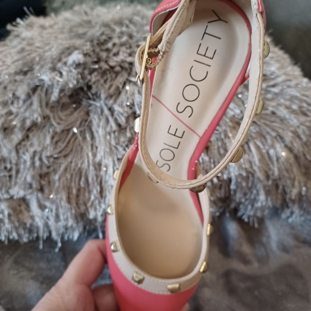 Sole Society Coral Pink Studded High Heel Shoes Size 5 - Picture 6 of 7